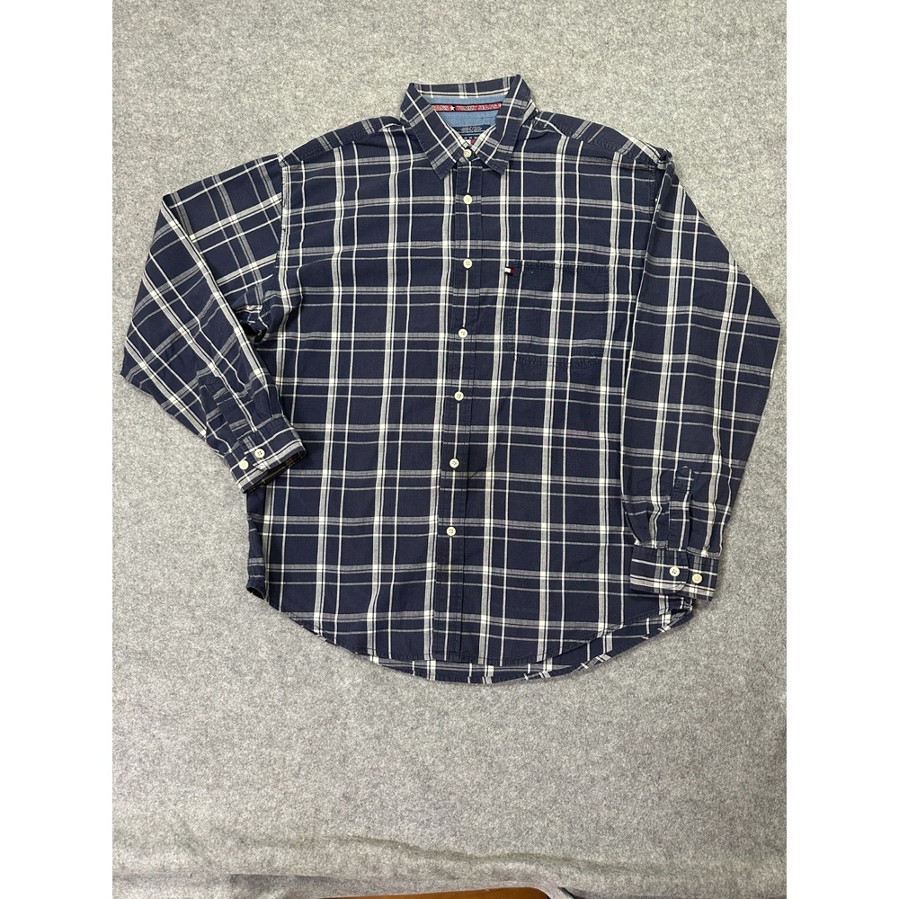 Tommy Hilfiger Shirt Mens XL Navy Blue Plaid Cotton Back Box Round Hem Button Up